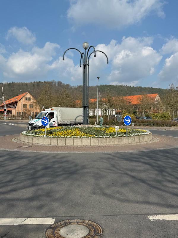 Bepflanzter Kreisverkehr in Bad Salzungen